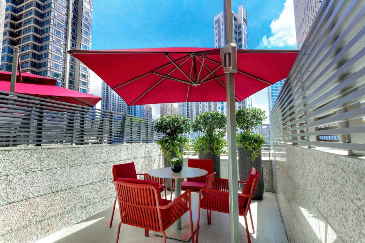 Harbour Plaza Metropolitan Shanghai Eksteriør billede